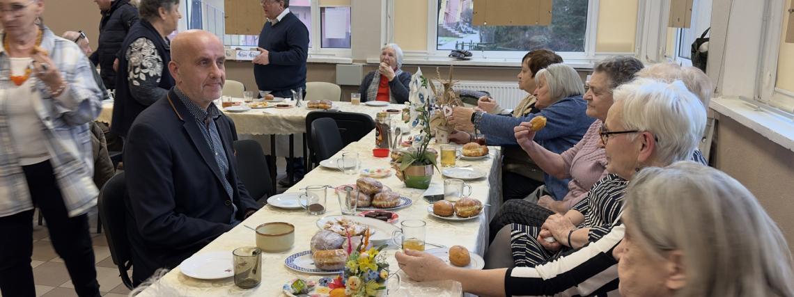 Tłusty Czwartek w Klubie Seniora