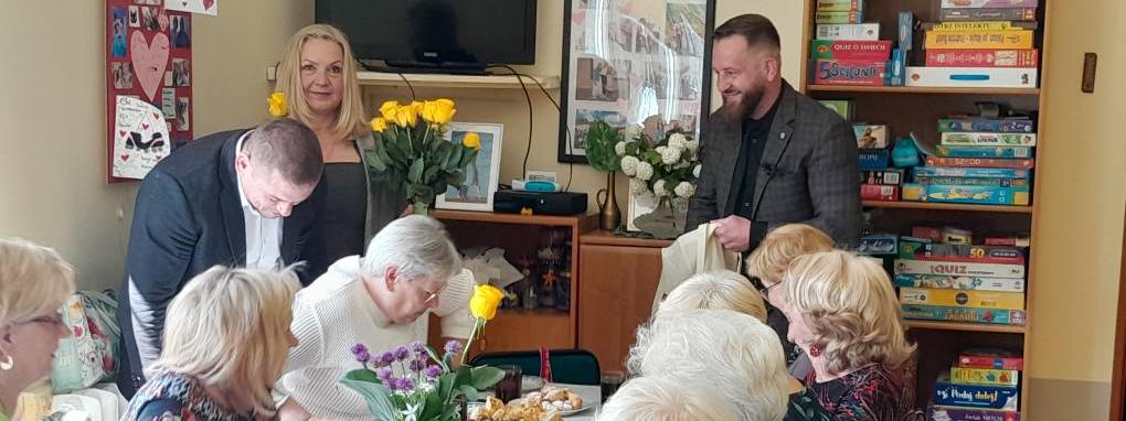 Dzień Matki w Klubie Seniora